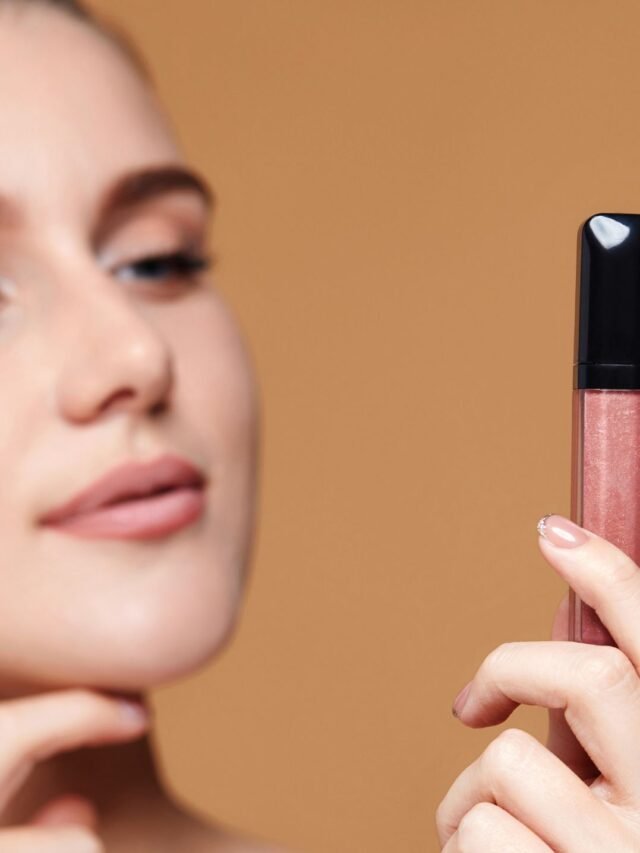 A Checklist to Best Nude Lipsticks for All Skin Tones