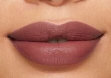 BROWN SHADE LIPSTICK